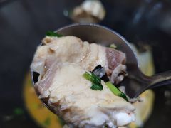 -老刘生态大鱼坊铁锅炖鱼(赛马场店)