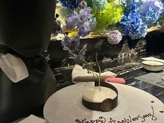 -福楼毕斯罗F Bistronome(国贸商城约会地标景观店)