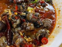 绝味嗦螺-六弟特色小馆(人民新村店)