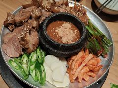 -KimPro 辛普乐概念韩餐