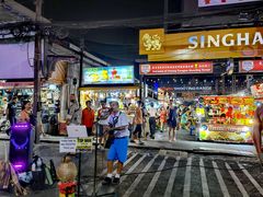 -Dang restaurant (patong phuket)