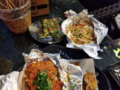 -何师烧烤·香辣蟹·川菜·30年老品牌(太古里旗舰店)
