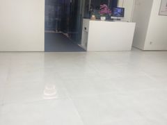 -卡罗酒店(东门晒布地铁站店)