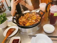 -胡须佬鸡煲四季火锅店(石厦西村直营店)