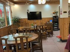 -芦茨金富饭庄·25年老字号·专做稻草鸡