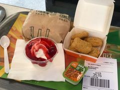 -麦当劳(百联西郊购物中心店)