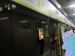 -军事博物馆(地铁站)