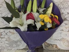 -万卉源鲜花店(百尚生活广场店)