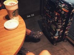 -星巴克(重庆火车北站北广场II店)