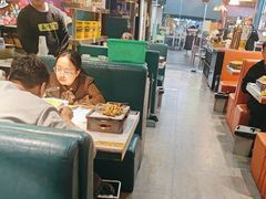 -头牌·鹤岗小串(万达店)