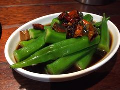 捞汁鲜秋葵-前海沿·青岛菜(五四广场永旺店)