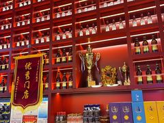 -去吃龙虾|鲜活小海鲜·鲜货烧烤(红林世界城店)