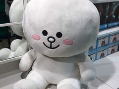 -LINE FRIENDS Garosu-gil Flagship Store