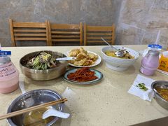 -服务大楼冷面(延大店)