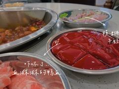 -老成都市井火锅阿泥頭火锅公司(海宁长安佳源中心广场店)