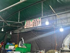 -超越海鲜屋(飞龙物业店)