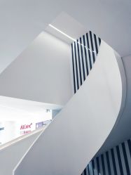 -AiCure 埃可儿·韩国医学皮肤管理