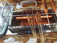 -哈尔滨小酒馆·鲜肉现穿自助烧烤(康新花园店)