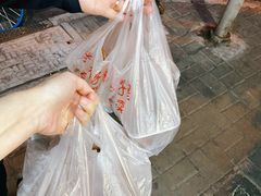 六只鸡腿加大鸡排一块-王二甩老木子鸡(江湾店)