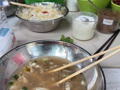 -小倪羊肉米线馆