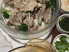 -秦月轩·陕西家乡菜(阜成路·五棵松店)