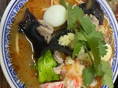 -亚忠小吃店(曾厝垵店)