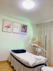 -美肤盾祛痘·问题肌头疗管理中心