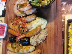 -Famous肥猫墨西哥音乐餐吧(五棵松华熙LIVE店)