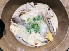 -鲜潭蒸汽石锅鱼(五道口购物中心店)