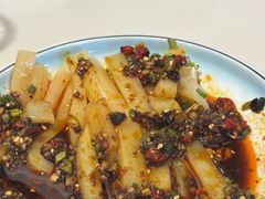 -土连锅·现熬养生汤锅(梁家巷店)