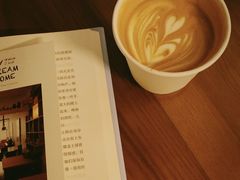 澳白-BIJOU coffee&cocktail(龙岗万科广场店)
