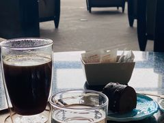-亚龙湾喜来登·美景台大堂吧