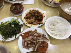 -桥香园云南过桥米线(金马碧鸡店)