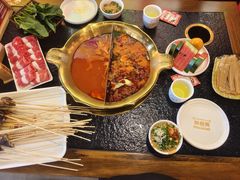 -永發發串串火锅馆·烧烤·大排档(传媒大学店)