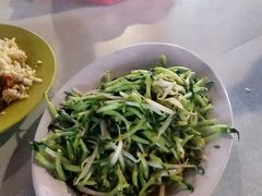 -明记烧鱼美味店