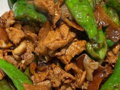 -湖滨路美食街