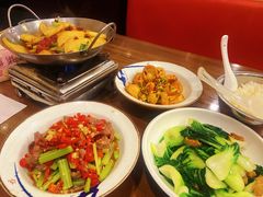 -湘缘道客•湘缘饭店·25年湘菜馆(古墩路店)