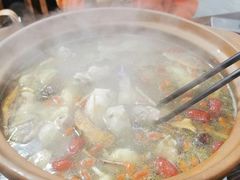 -威邵鸡煲(西华路总店)
