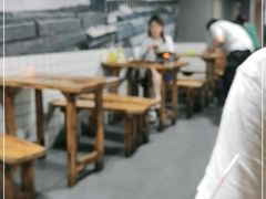 大堂-胡犇嗲单车烧烤(坡子街店)