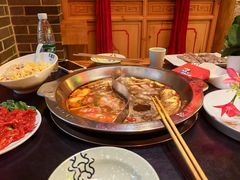 -大龙辣火锅·龙虾·烧烤(湖滨新天地店)