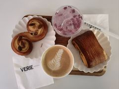 -VERIE BAKEHOUSE