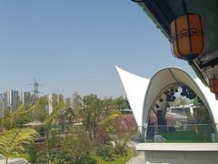 -茅草房·河畔园林火锅