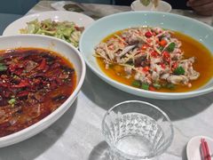 -孔雀云贵川·融合菜(长宁来福士店)