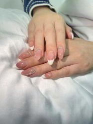 -赢韵美甲美睫瑞士净斑中心