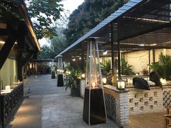 -浮何烤铺(桐梓林店)
