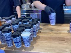 -霸王茶姬(上海静安大悦城店)