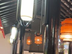-卢大鲜鱼头捞饭(美利广场店)