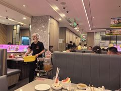 -海底捞火锅(高新万达广场店)
