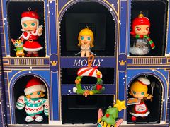 -泡泡玛特POPMART(蓝色港湾店)