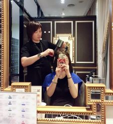造型中-八佰伴8008星级形象店